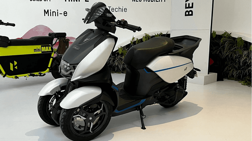 Hero Vida Sway electric Scooter with Two Wheels Up Front