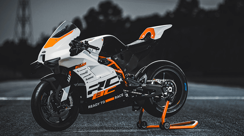 Unveiling the Limited Edition 2024 KTM RC 8C - A Track Focused Beast